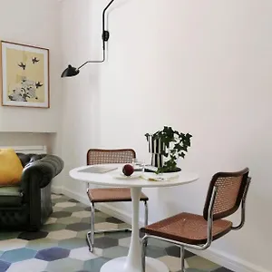 Casa vacanze Coniger 4 In Centro Con Wi-fi E Smart Tv, Lecce